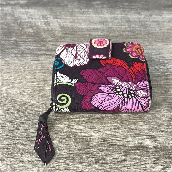 Vera Bradley Mini Wallet Mod Floral Pink Vintage Collection Quilted 4" - Picture 1 of 6